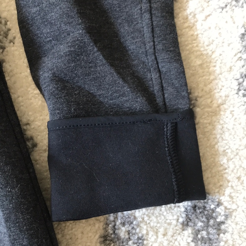Authentic lululemon Jacket - Picture 3 of 7